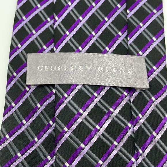 100% silk purple Geoffrey Beene necktie - Picture 5 of 6